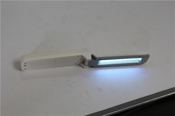 Bastone UV dello sterilizzatore della lampada del prodotto disinfettante tenuto in mano pieghevole di disinfezione di luce UV